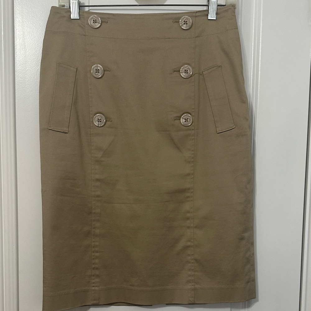 Chic Tan Button-Front Pencil Skirt